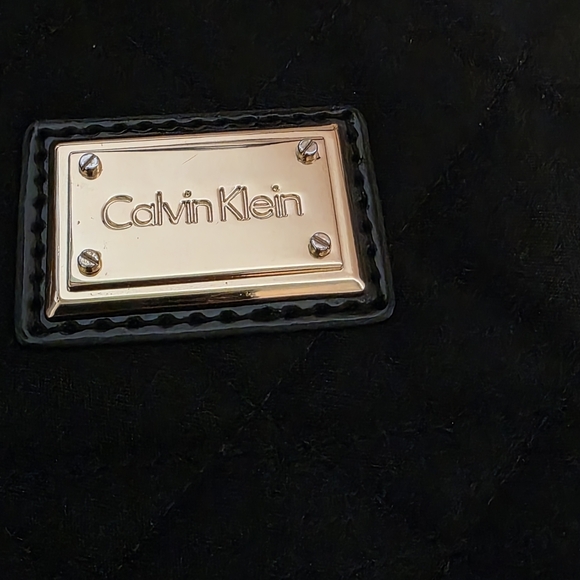 Calvin Klein Black Quilted Nylon On The Outside Tote Bag - Picture 3 of 13